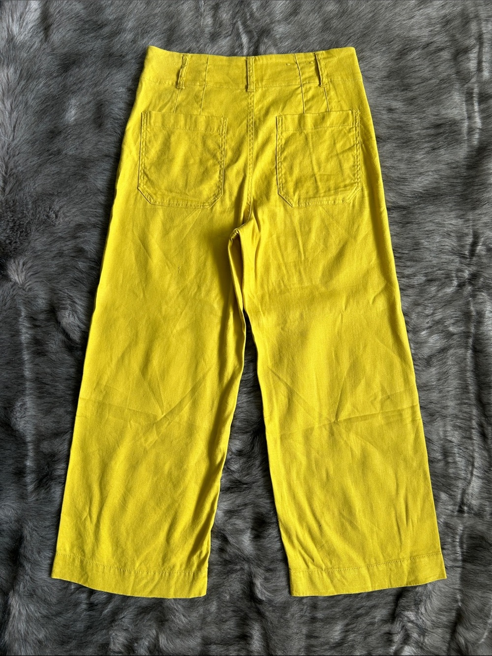 Mustard Wide-Leg Women's Pants - Picture 4 of 10